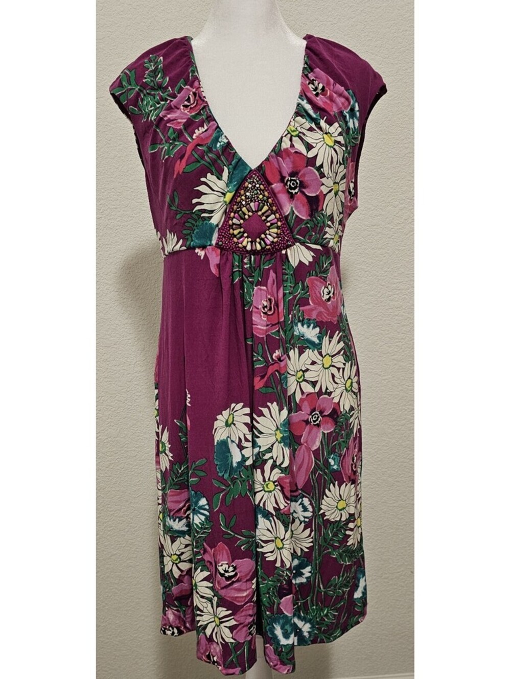 eci New York Multi-Floral V-Neck Stretch Mini Dress Size 8 - $128